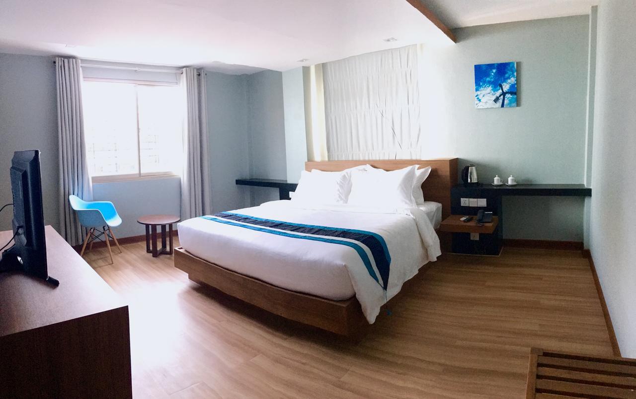 Hotel Azure Yangon Dış mekan fotoğraf